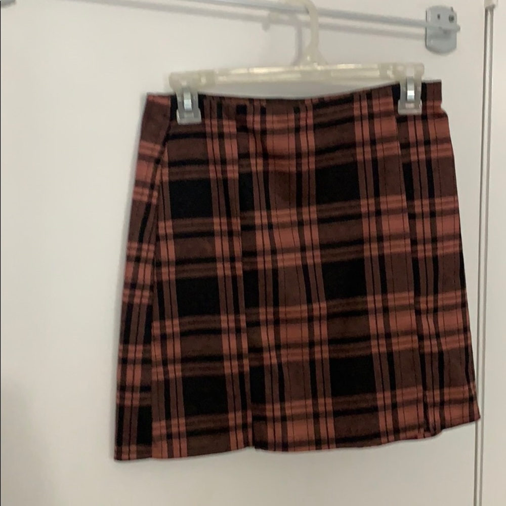 pink and black plaid skirt